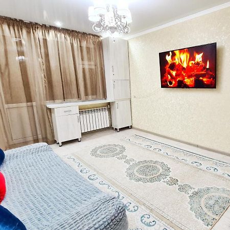 Абсолютно новая квартира класса ЛЮКС Тараз Экстерьер фото