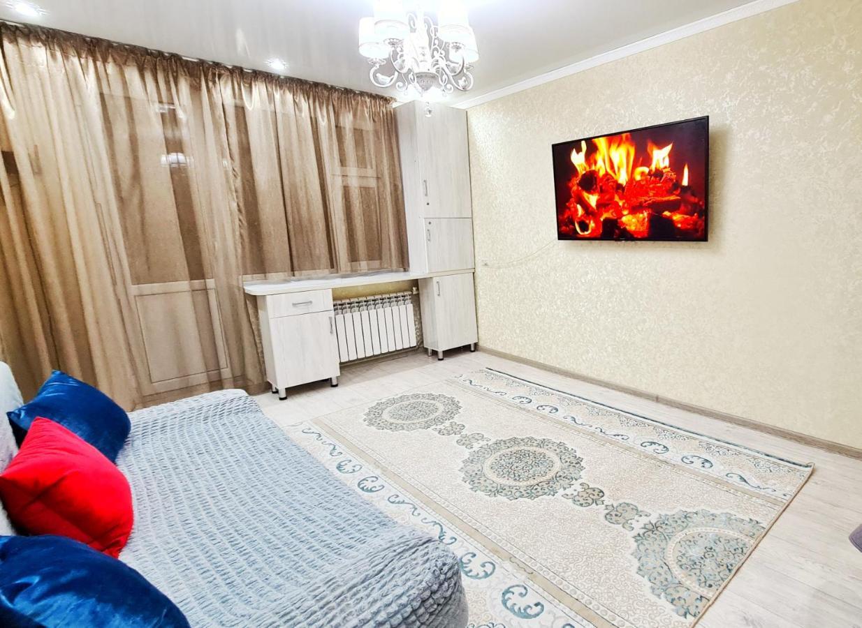 Абсолютно новая квартира класса ЛЮКС Тараз Экстерьер фото